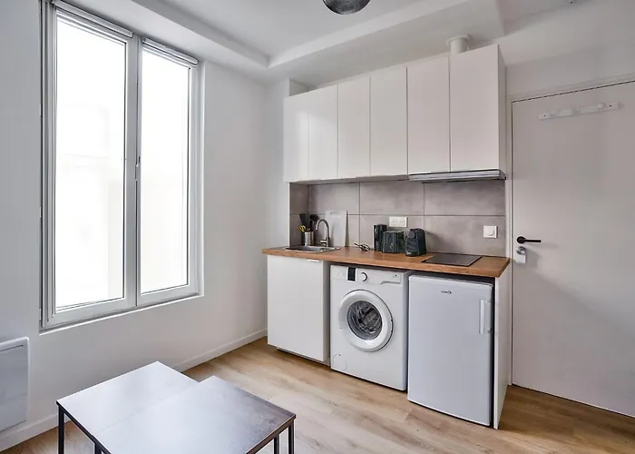 Residence Paris Ivry House
